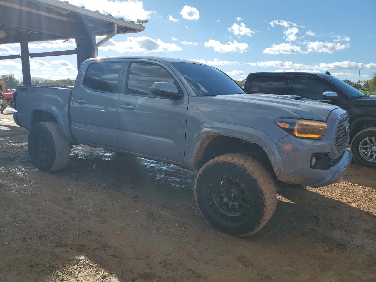 2020 Toyota Tacoma - Image 4