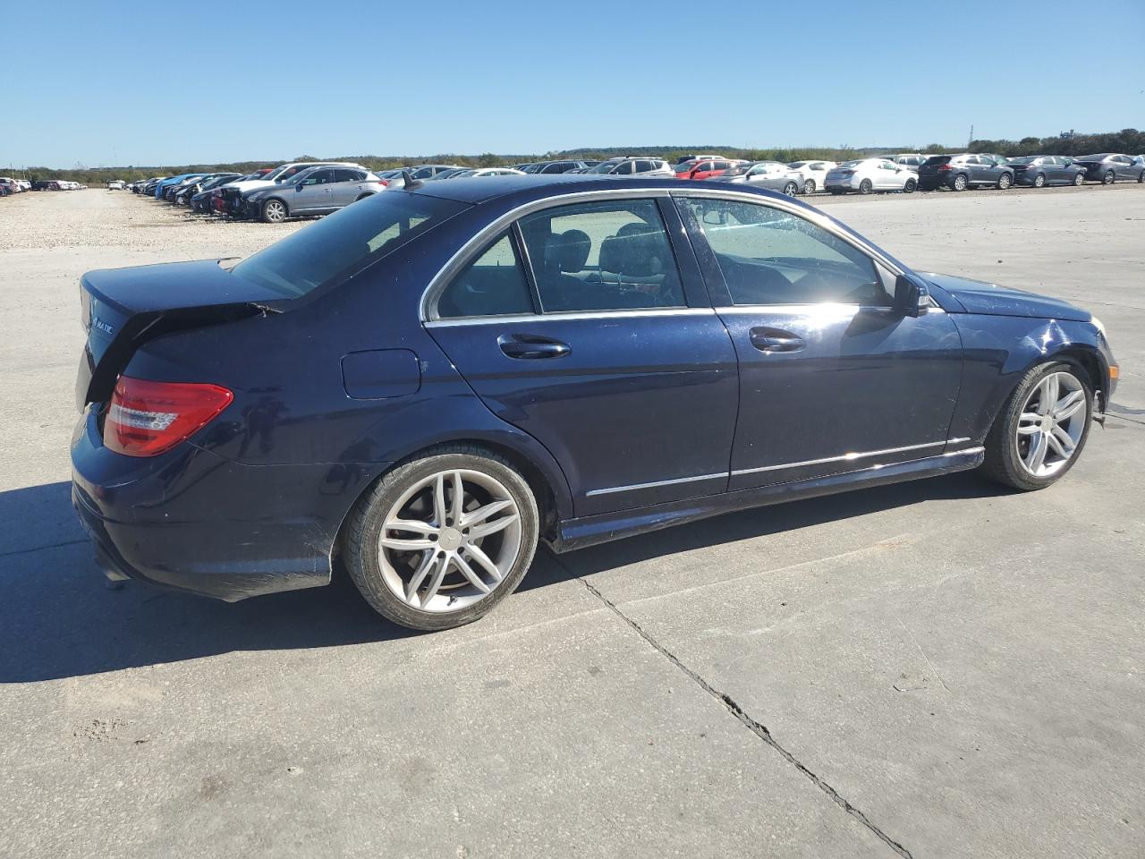 VIN WDDGF8AB6DR253892 2013 MERCEDES-BENZ C-CLASS no.3