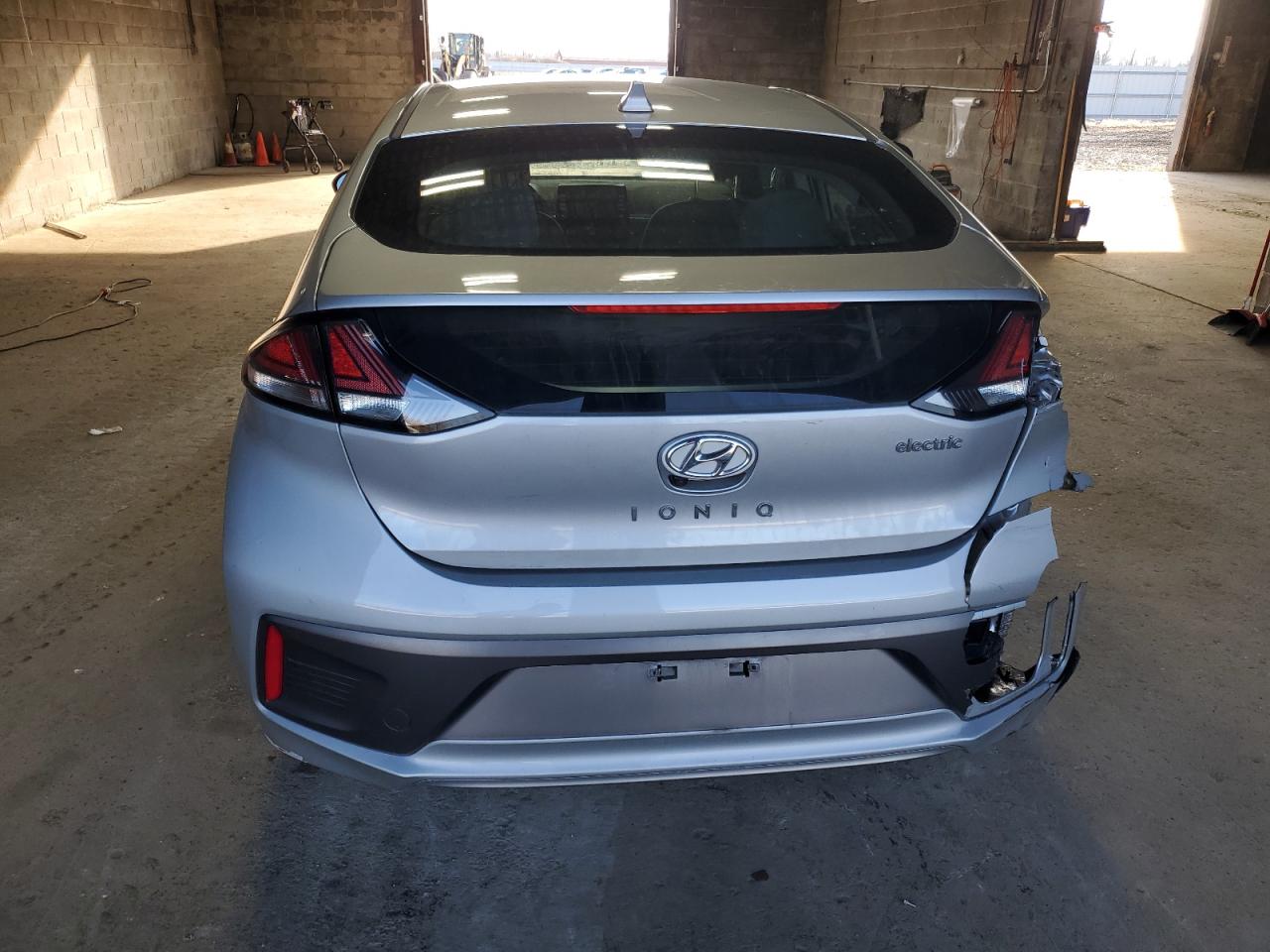 2020 Hyundai Ioniq Se VIN: KMHC75LJ2LU060719 Lot: 81160044