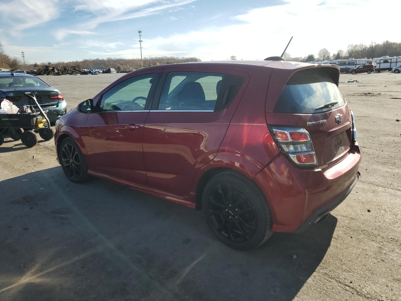 2018 Chevrolet Sonic Lt VIN: 1G1JD6SB8J4100196 Lot: 79879114