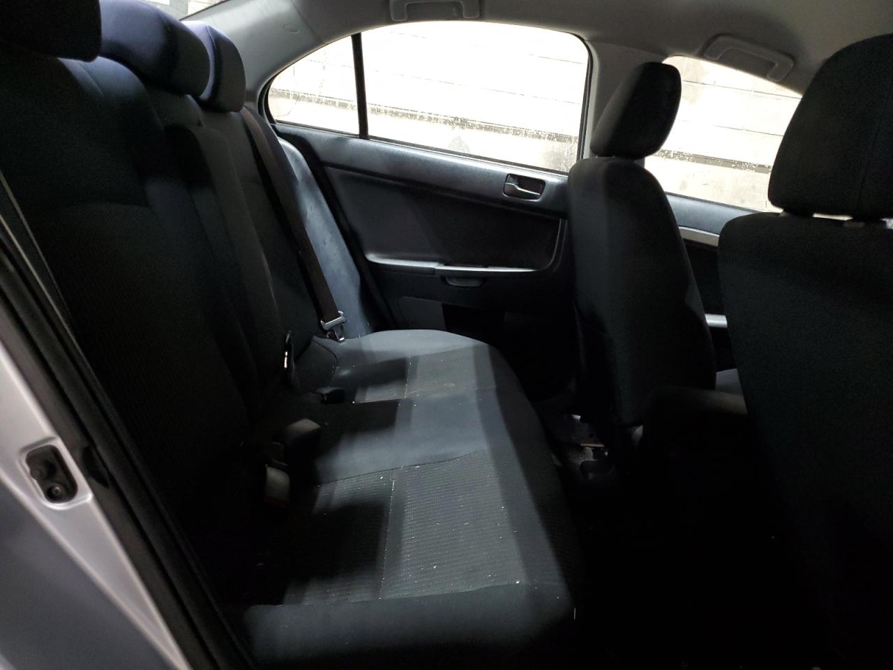 2014 Mitsubishi Lancer - Image 10