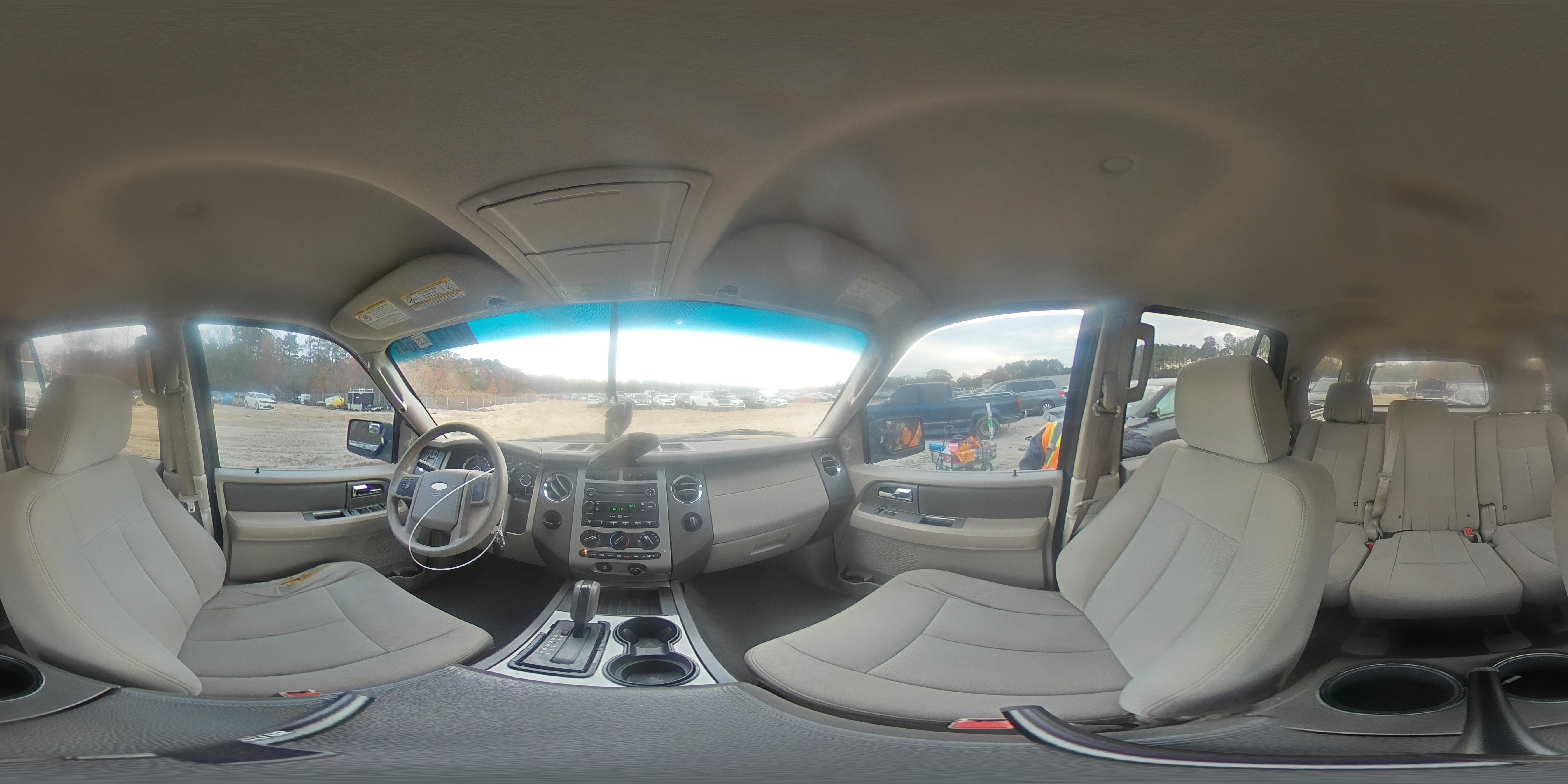 2007 Ford Expedition - Image 13