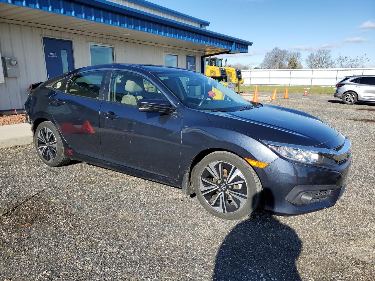 2018 Honda Civic Ex VIN: JHMFC1F33JX025605 Lot: 80141264