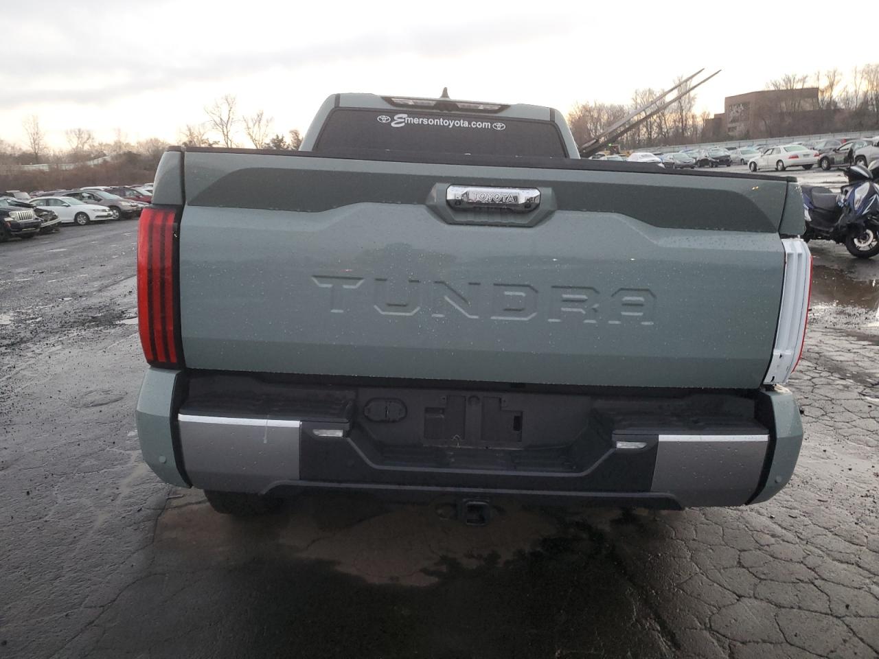 2023 Toyota Tundra - Image 6