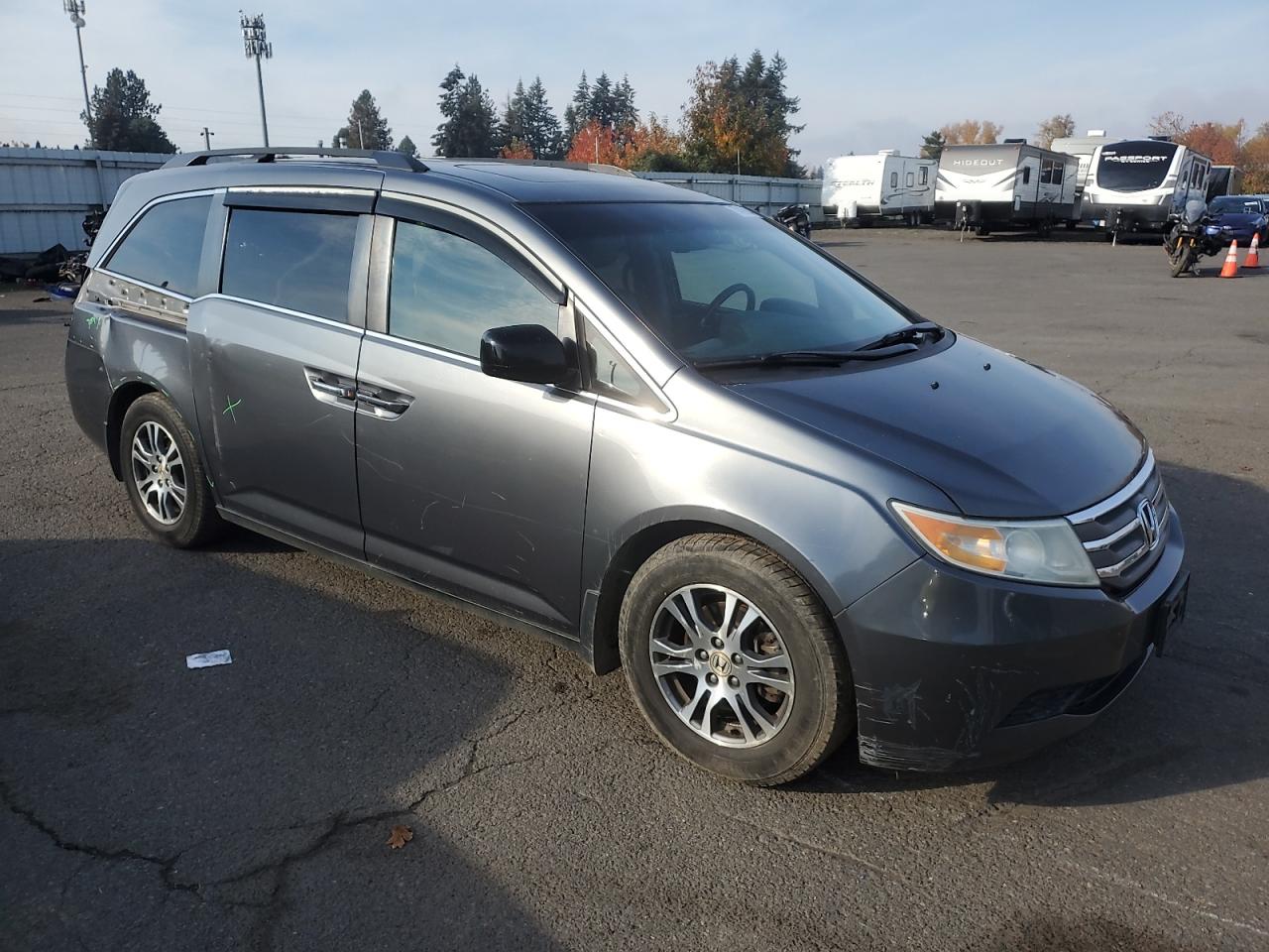 2011 Honda Odyssey - Image 4