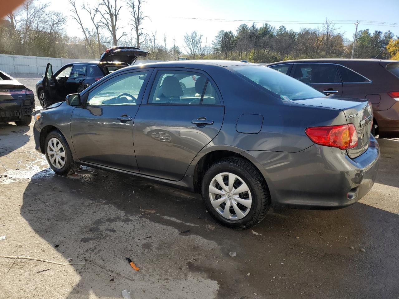 2010 Toyota Corolla - Image 2