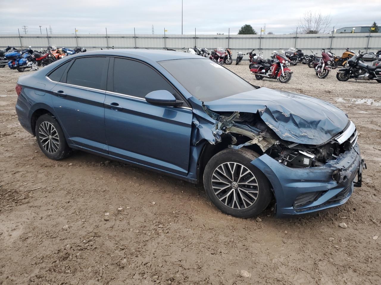 2021 Volkswagen Jetta - Image 4