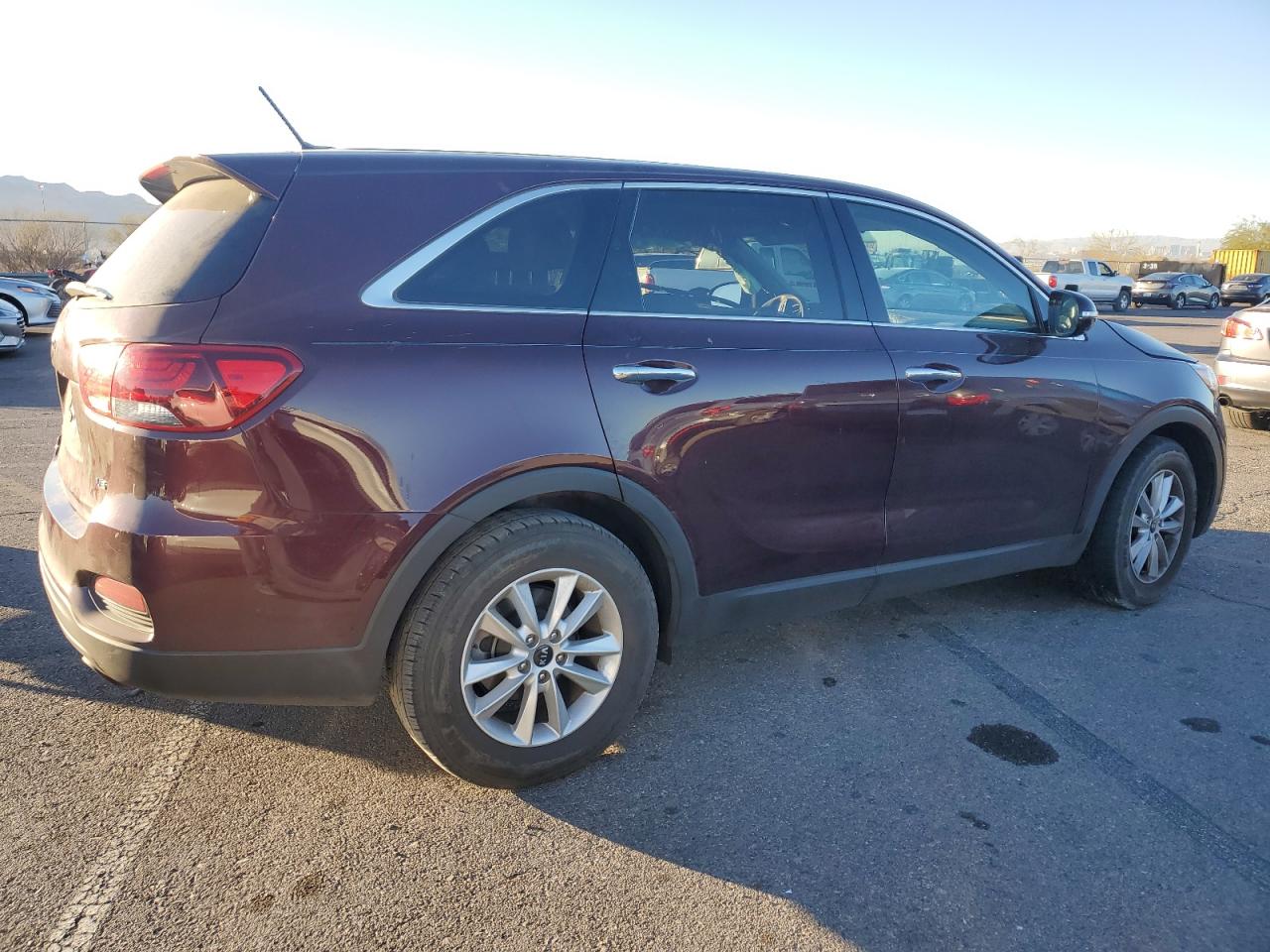 2019 Kia Sorento - Image 3