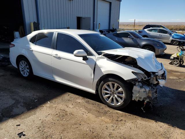  TOYOTA CAMRY 2018 Biały