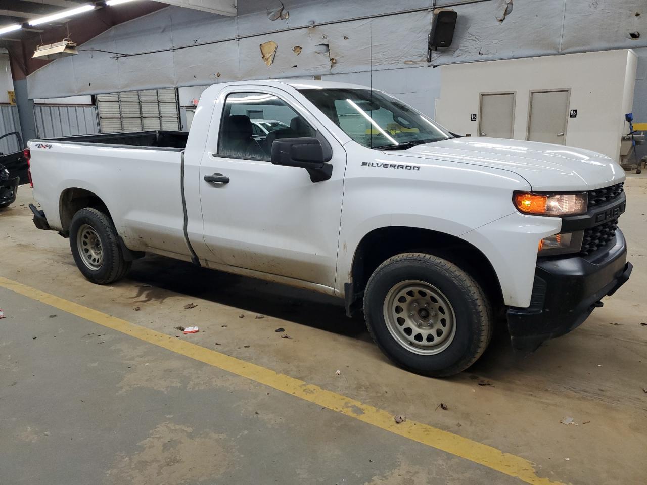 2021 Chevrolet Silverado - Image 4