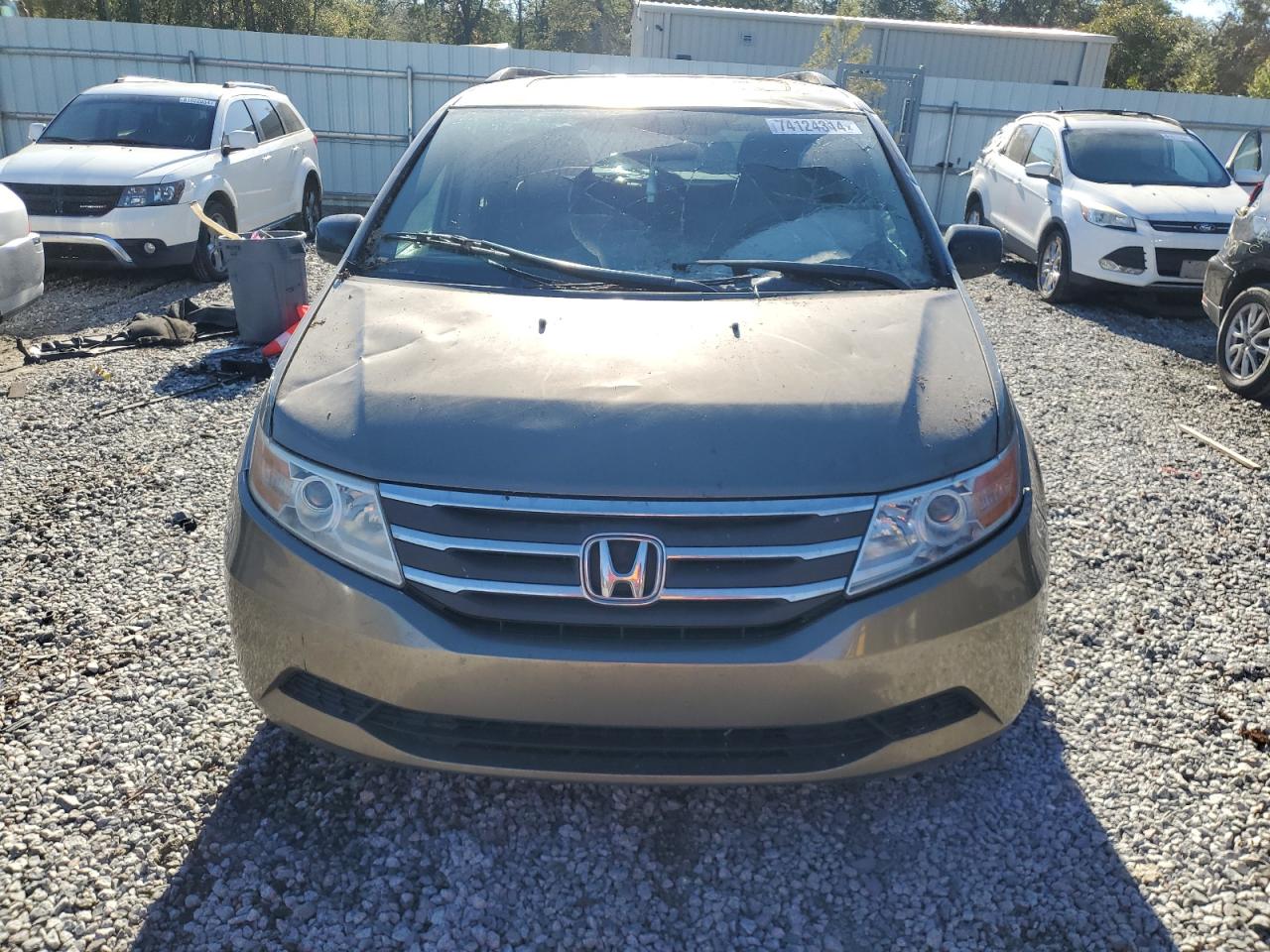 2011 Honda Odyssey - Image 5