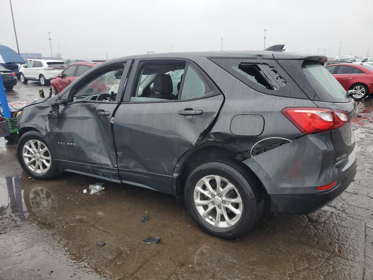 2020 Chevrolet Equinox - Image 2