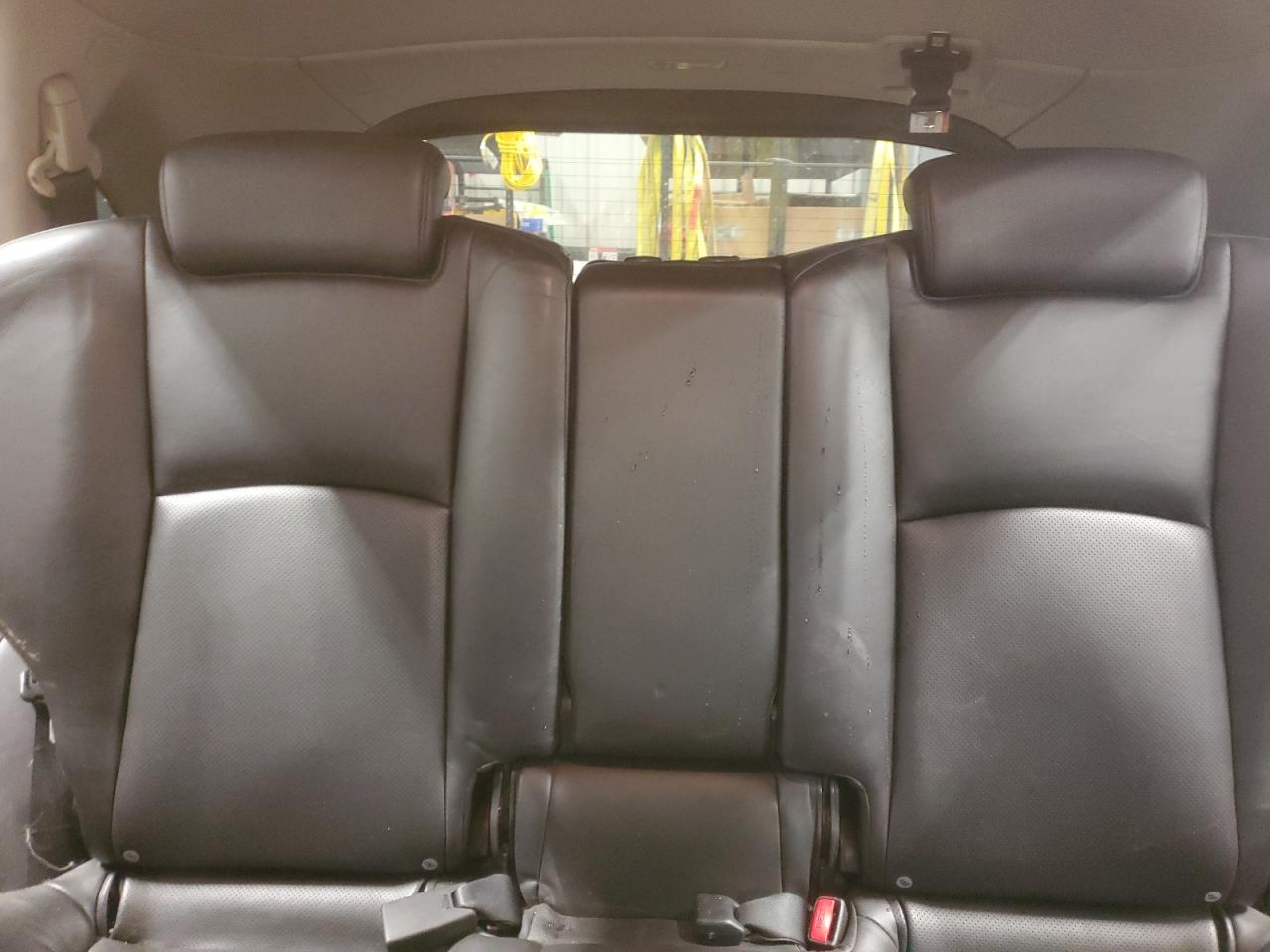 2006 Infiniti FX - Image 10