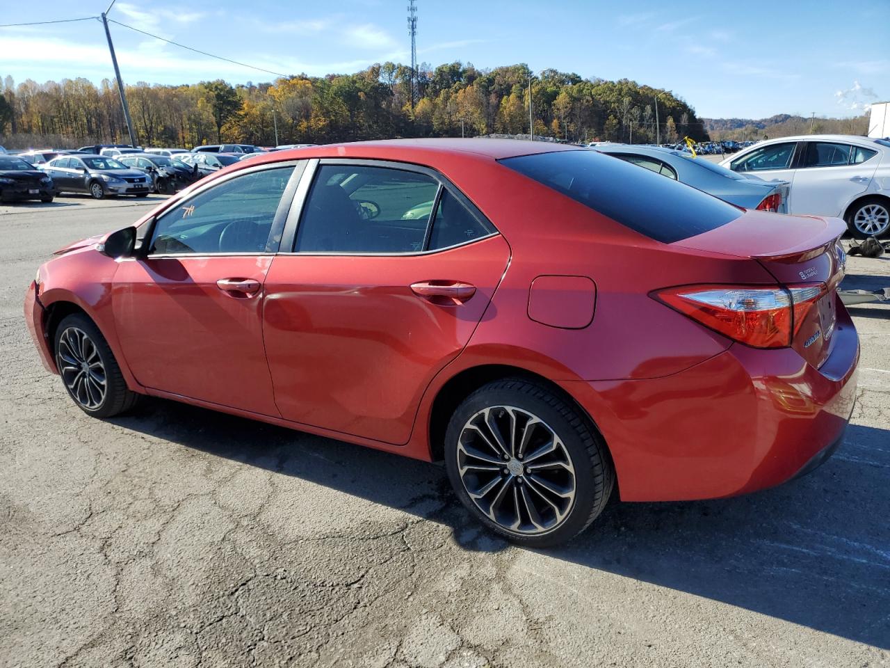 VIN 5YFBURHE6GP366692 2016 TOYOTA COROLLA no.2