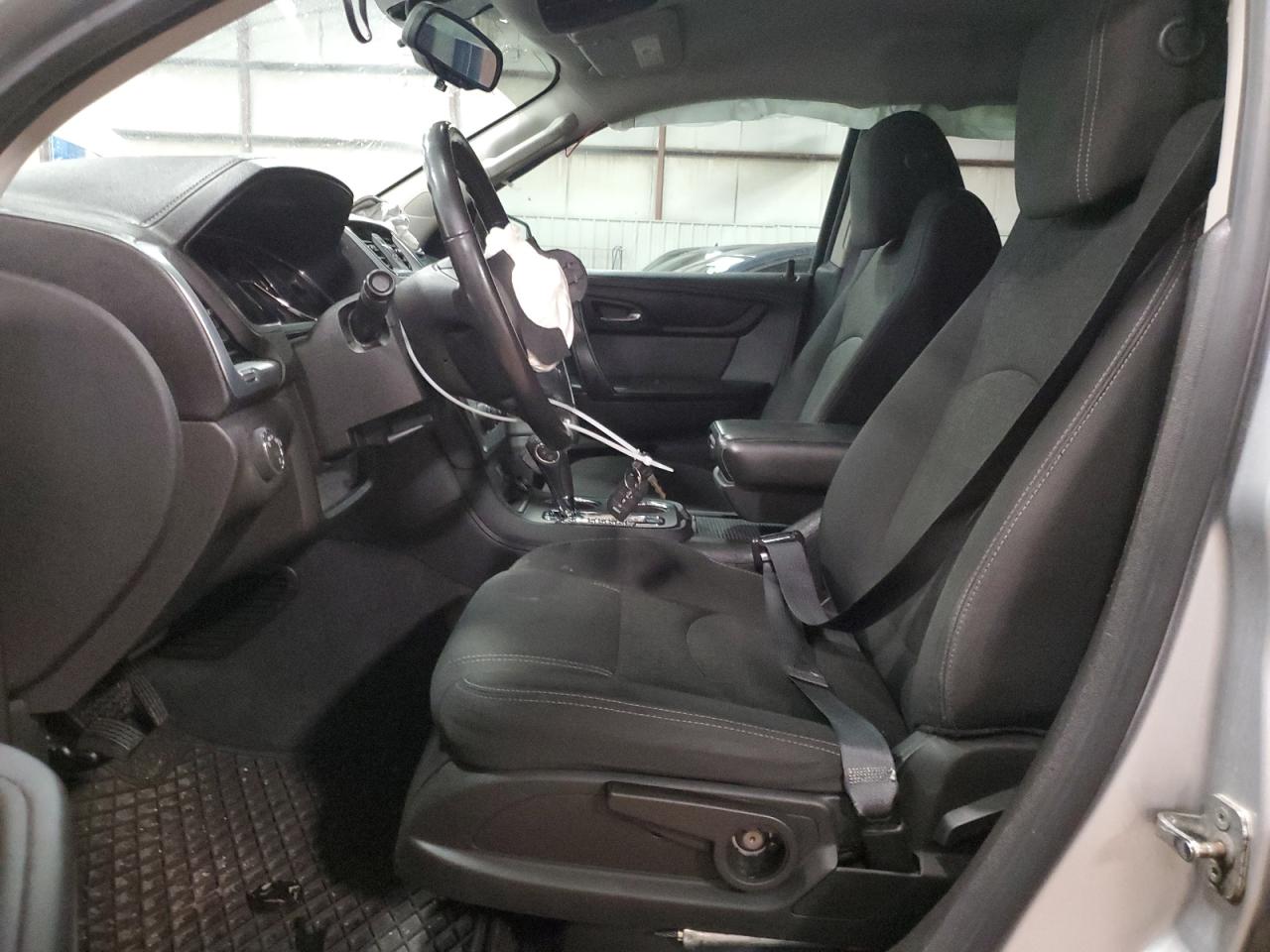 2013 GMC Acadia - Image 7