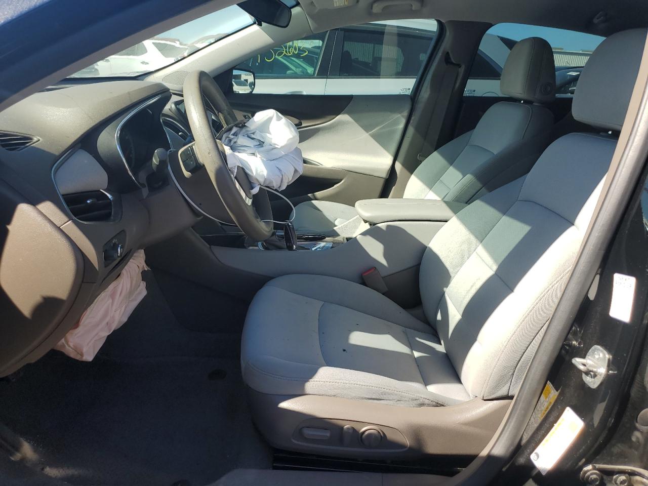 2019 Chevrolet Malibu - Image 7