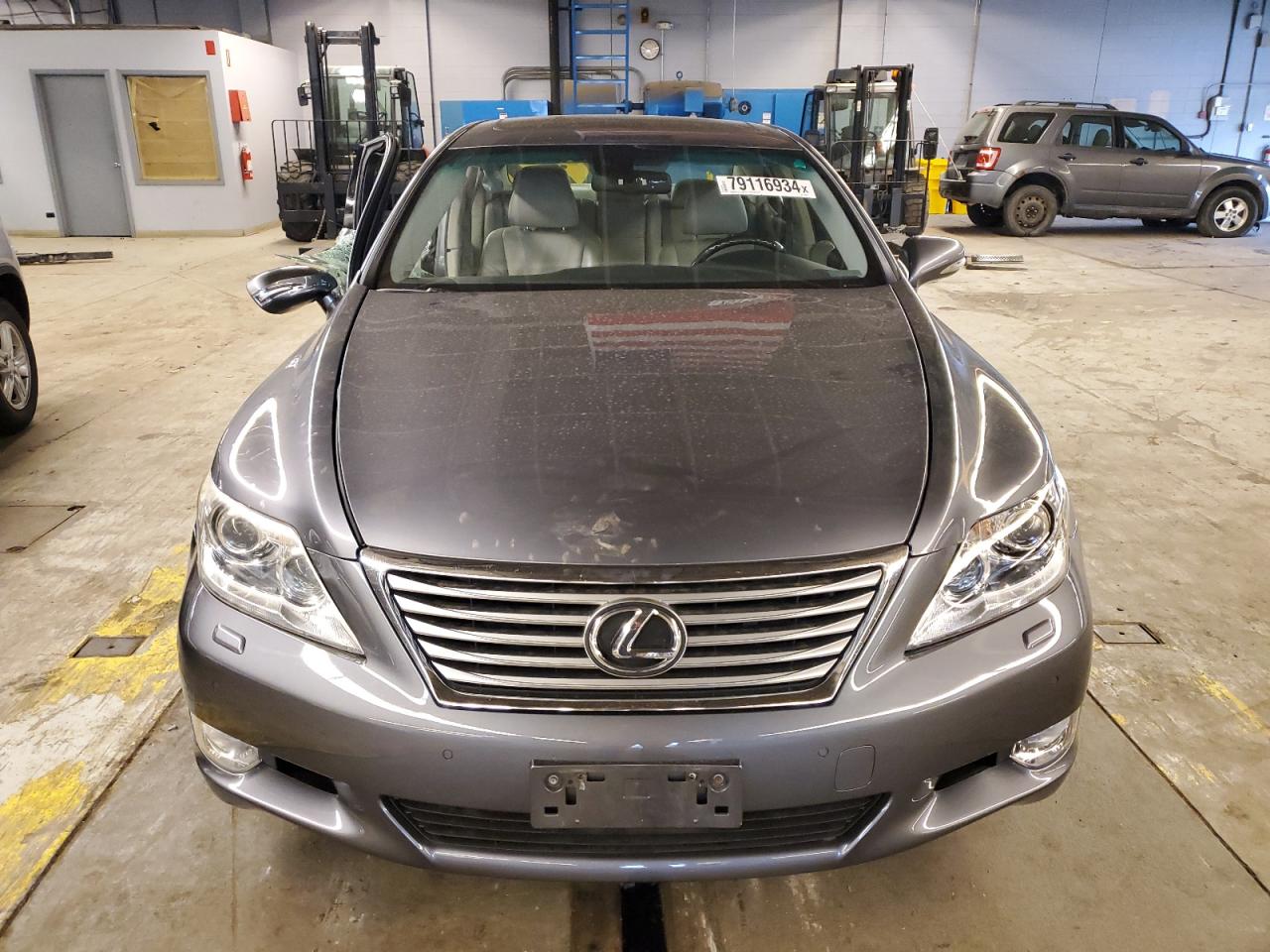 2012 Lexus LS - Image 5