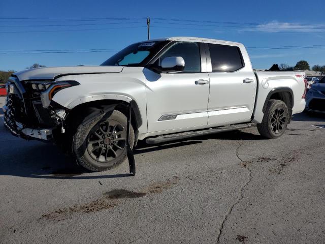 2025 Toyota Tundra Crewmax Limited