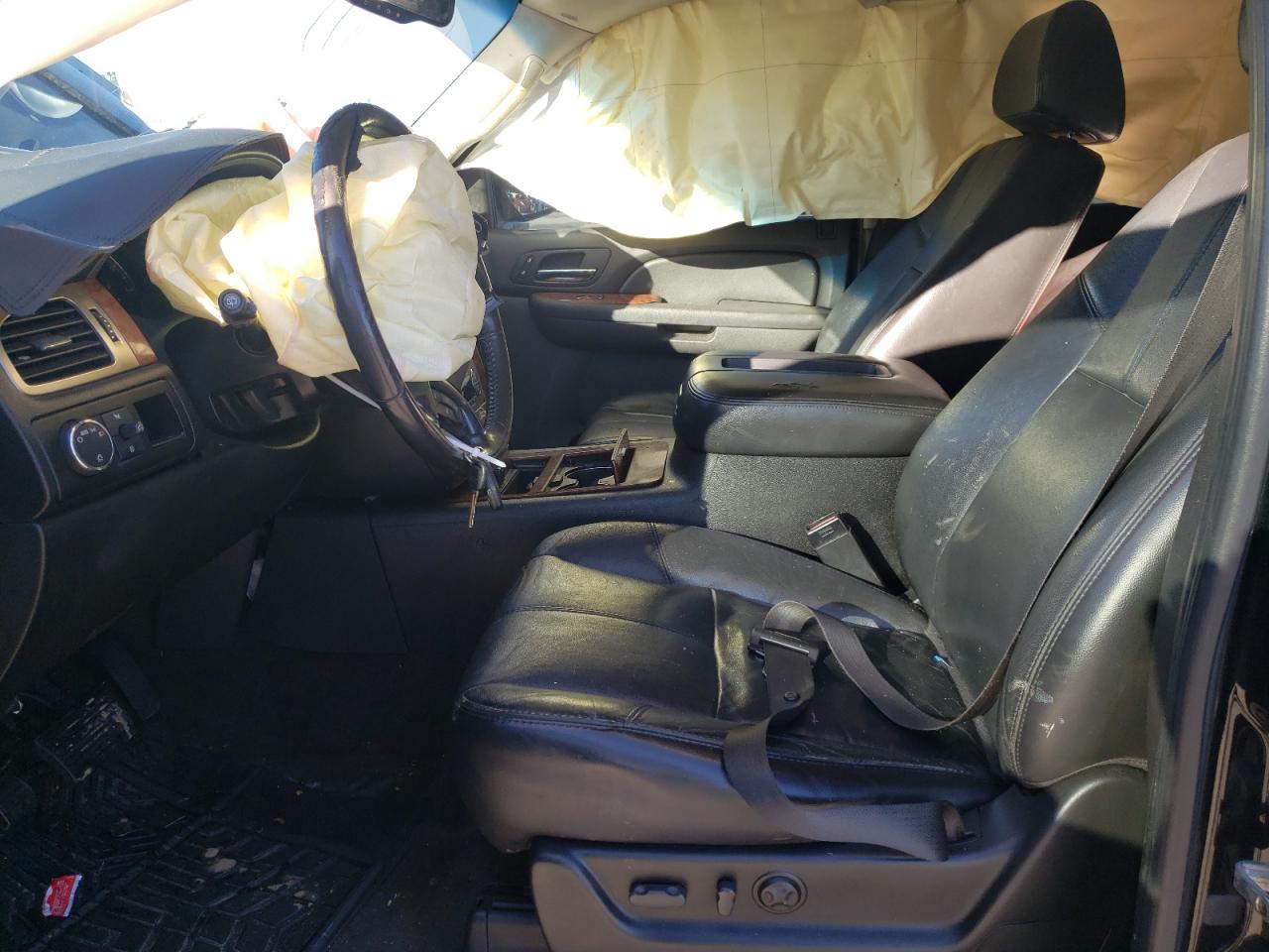 2007 Chevrolet Tahoe - Image 7