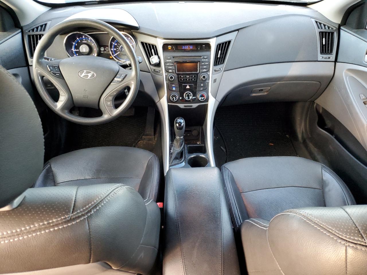 2014 Hyundai Sonata - Image 8