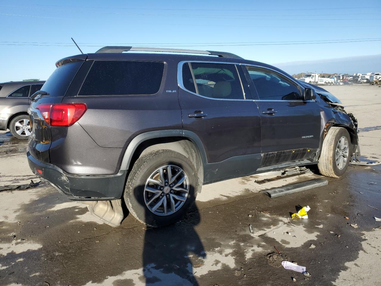 VIN 1GKKNLLA0JZ174023 2018 GMC ACADIA no.3