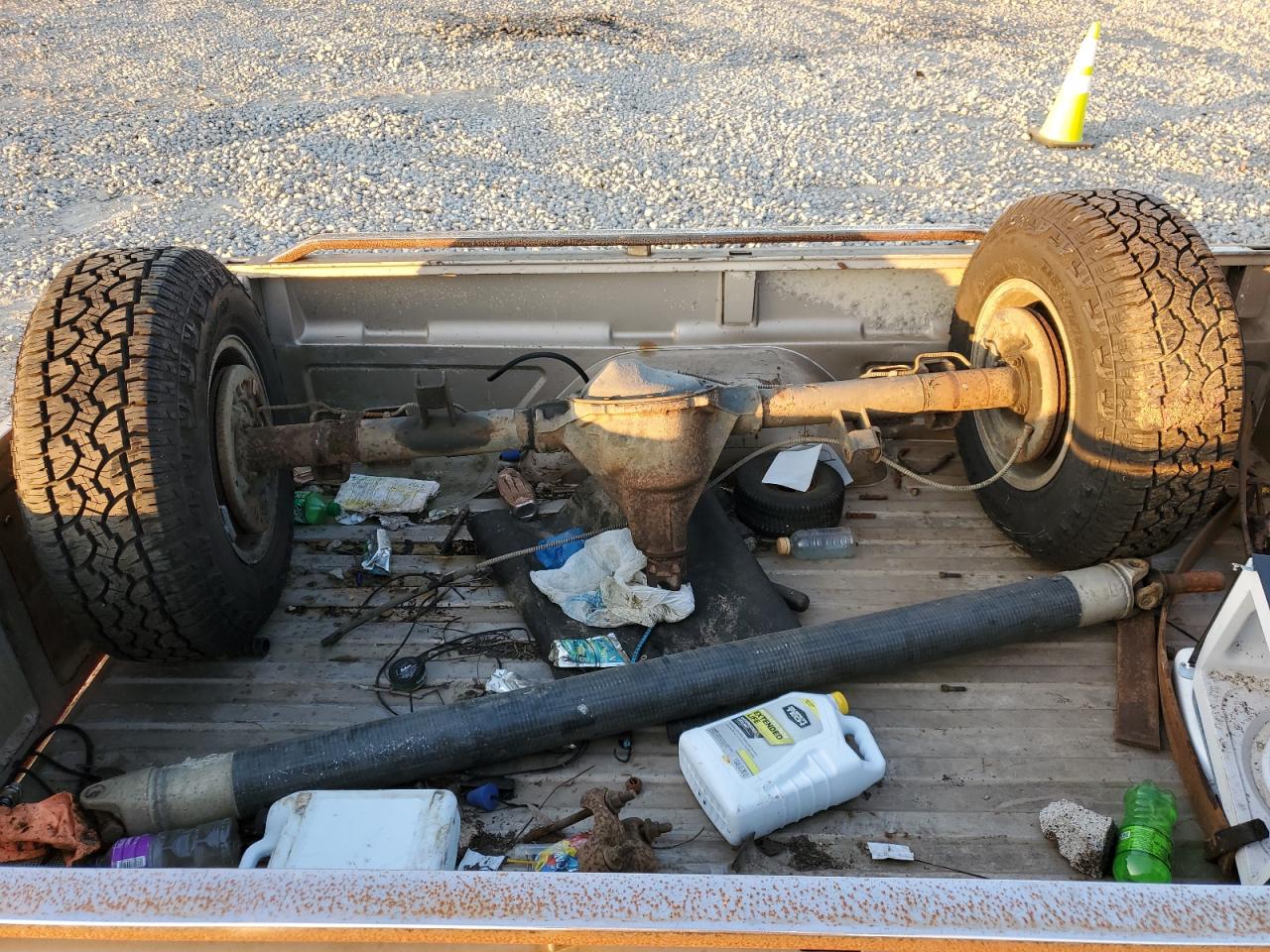 1989 GMC Sierra - Image 12