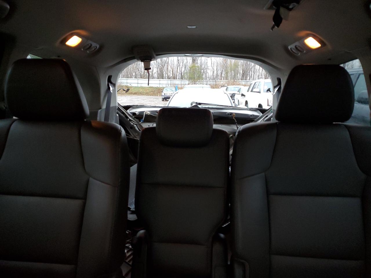 2014 Honda Odyssey - Image 10