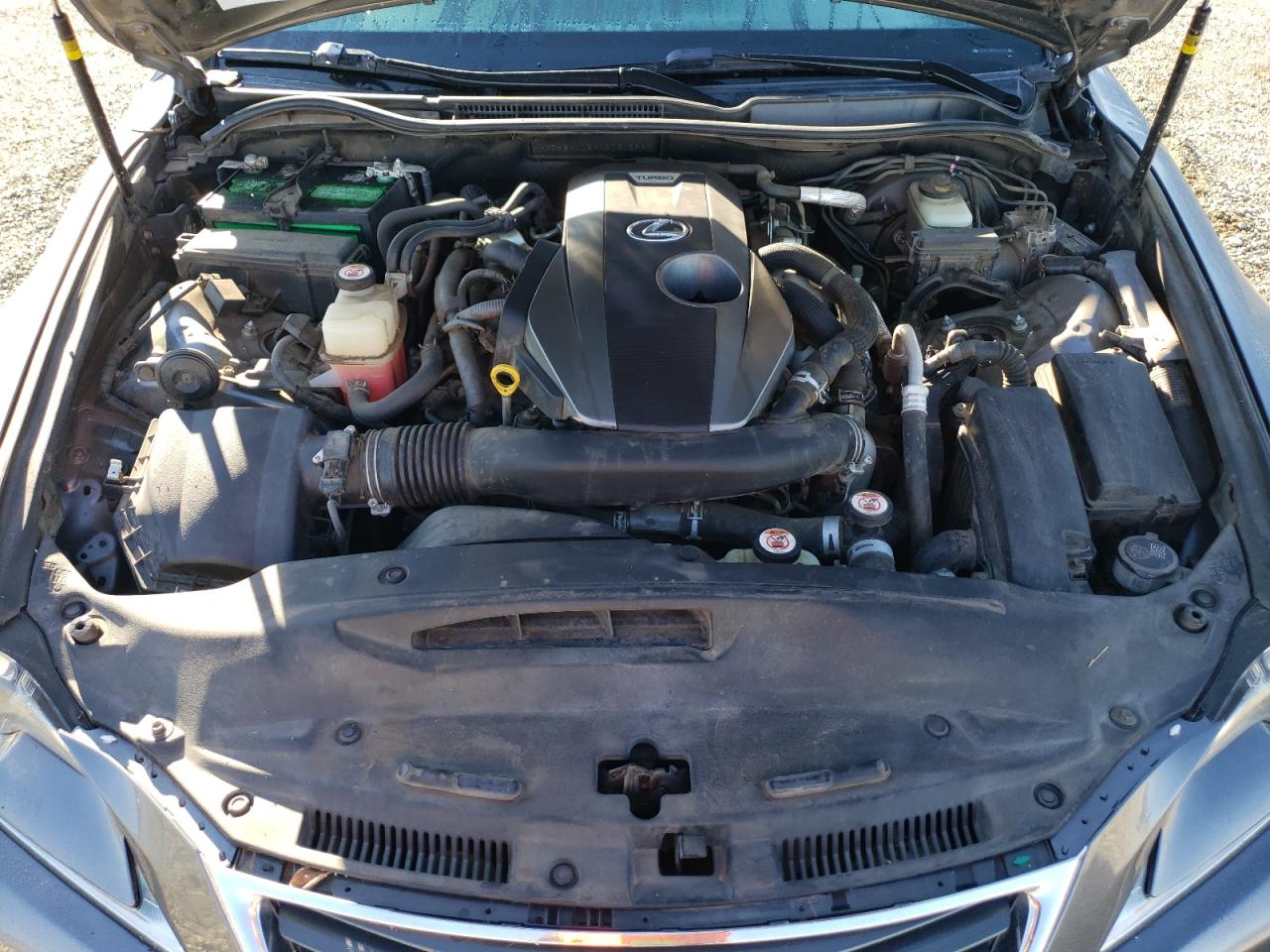 2016 Lexus IS - Image 12