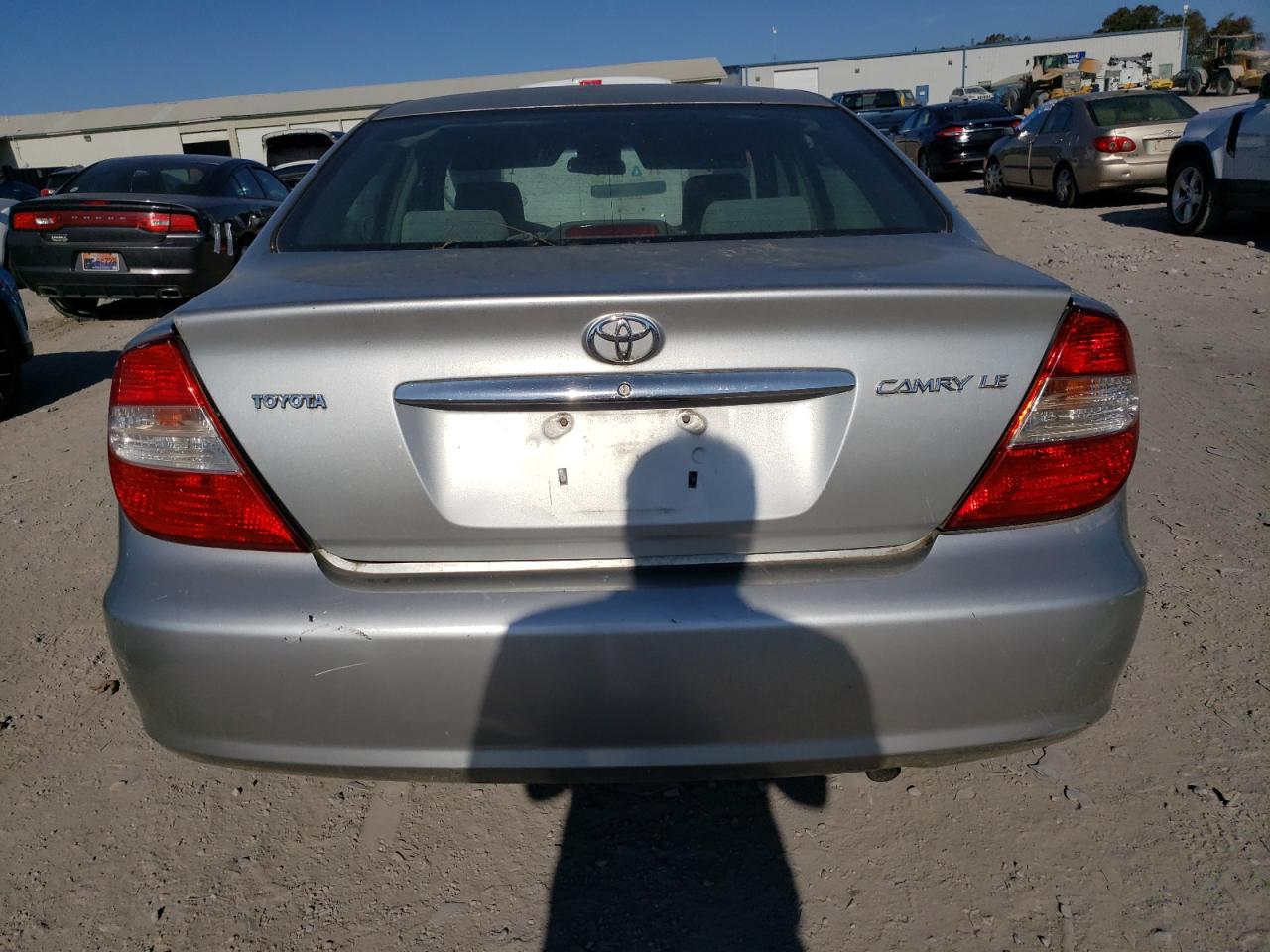 2003 Toyota Camry Le VIN: 4T1BE32K83U729687 Lot: 79956154