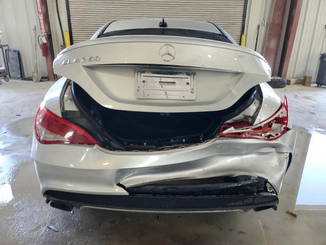  MERCEDES-BENZ CLA-CLASS 2014 Srebrny