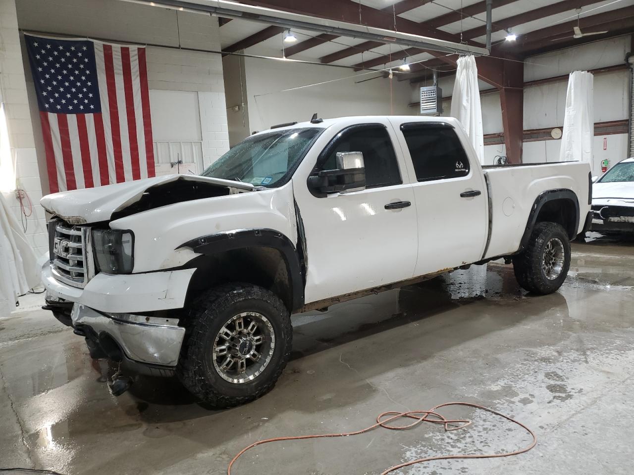 2009 GMC Sierra - Image 1