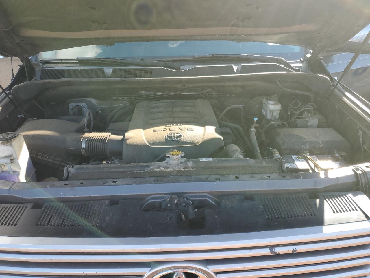 2017 Toyota Tundra - Image 11
