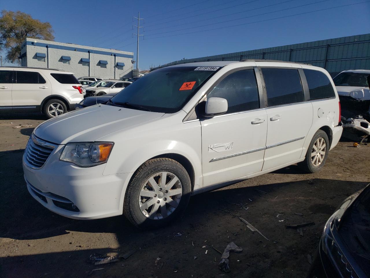 2016 Chrysler Town & Country - Image 1