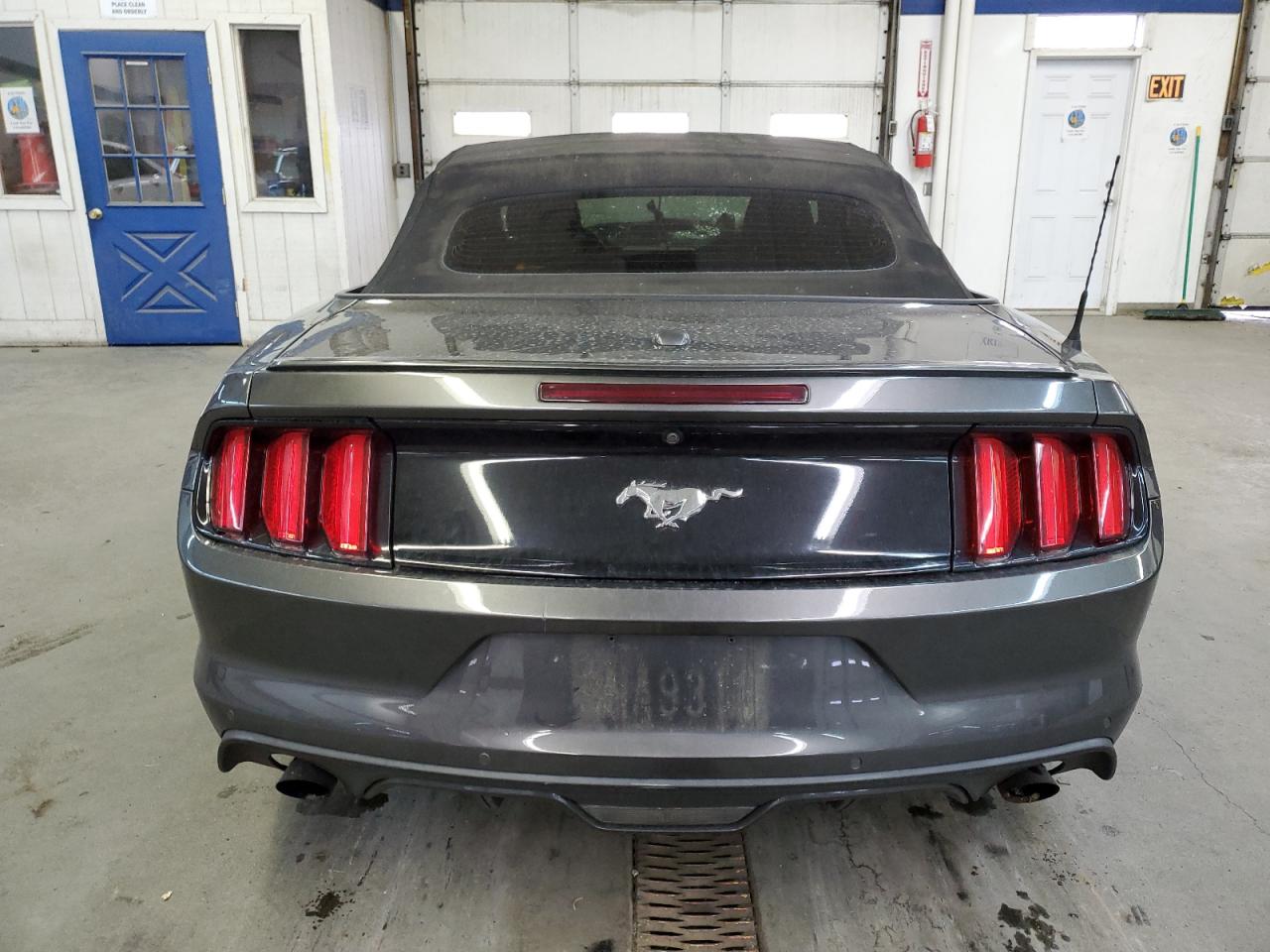 2015 Ford Mustang - Image 6