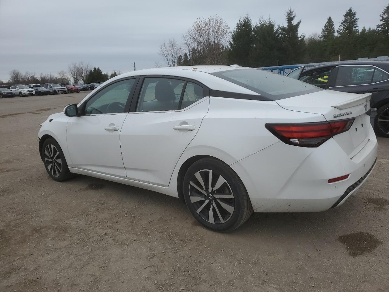 2022 Nissan Sentra - Image 2