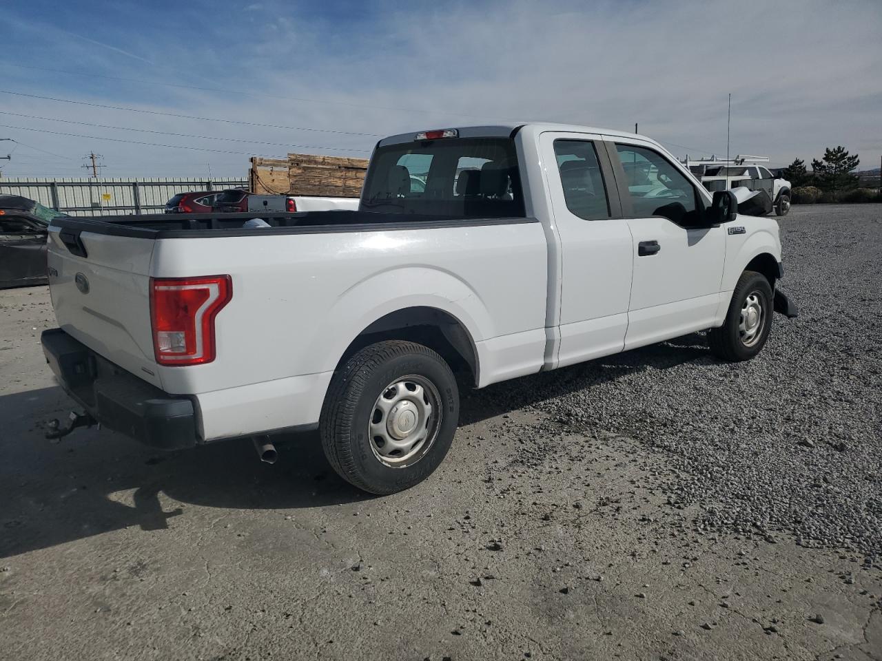 VIN 1FTEX1C80FKD30274 2015 FORD F-150 no.3