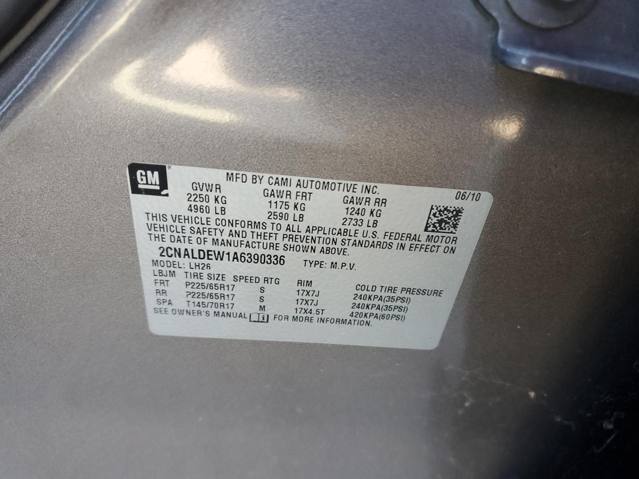 2010 Chevrolet Equinox - Image 13