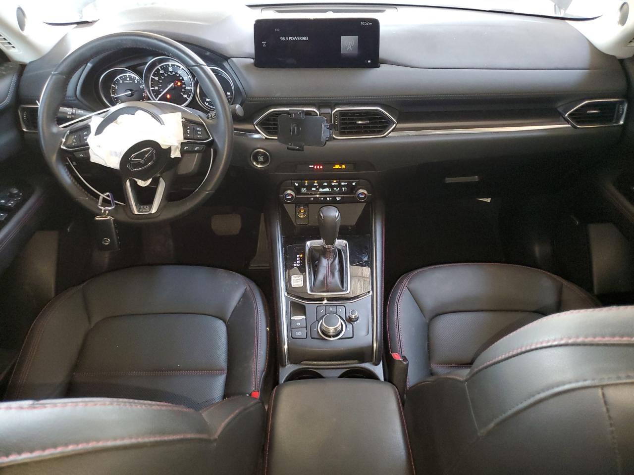 2023 Mazda CX-5 - Image 8