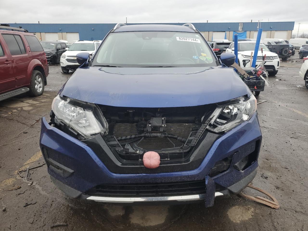 VIN JN8AT2MV2KW389693 2019 NISSAN ROGUE no.5