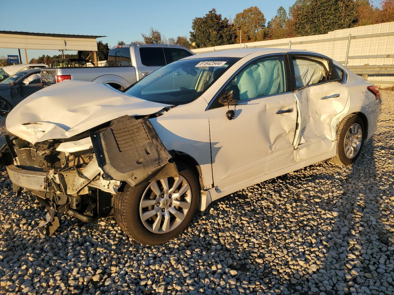 2016 Nissan Altima - Image 1