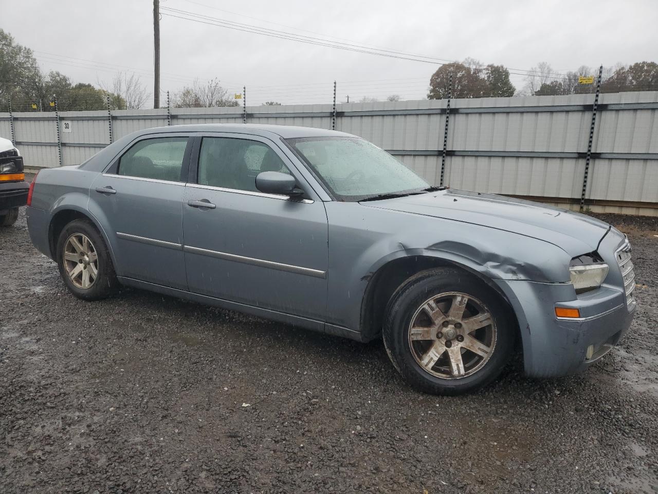 2007 Chrysler 300 - Image 4