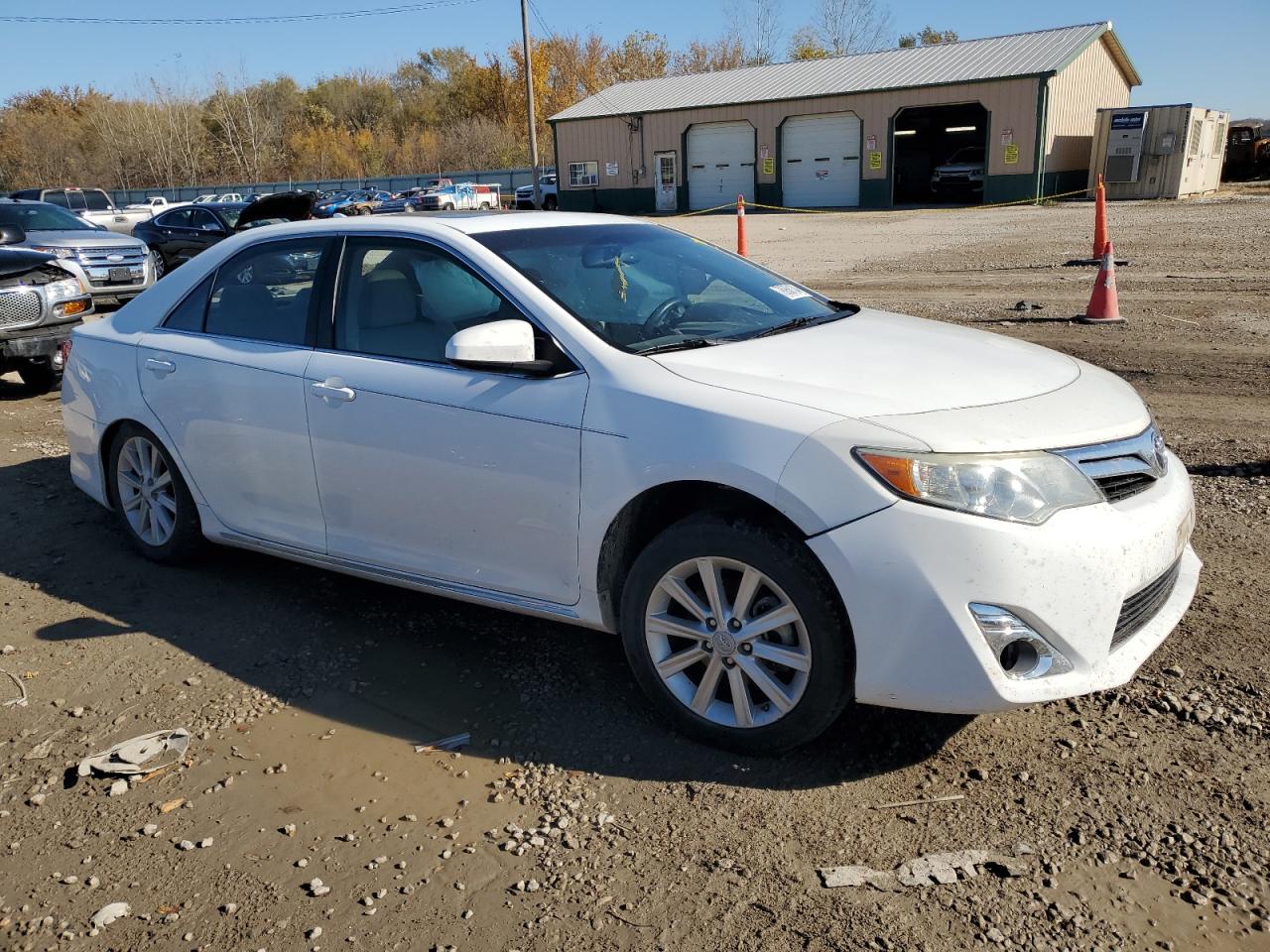 2012 Toyota Camry - Image 4