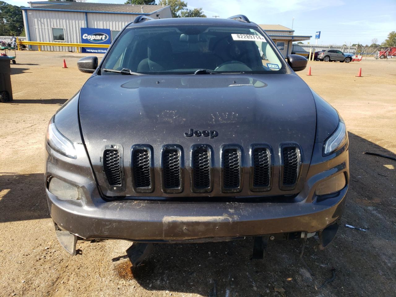 2016 Jeep Cherokee Latitude VIN: 1C4PJLCB1GW114297 Lot: 82289714