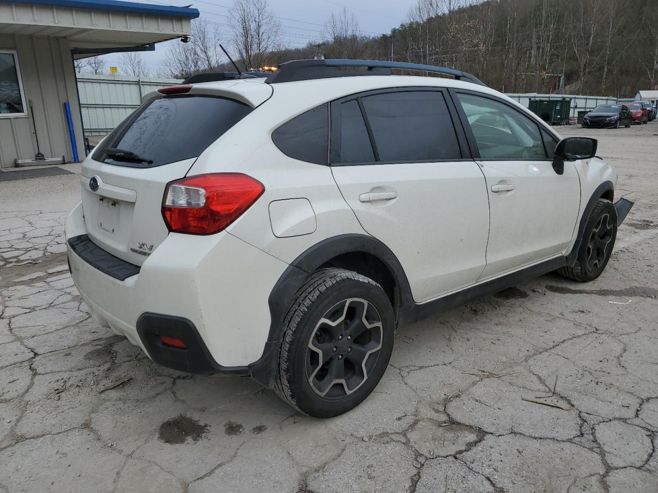 2015 Subaru XV - Image 3