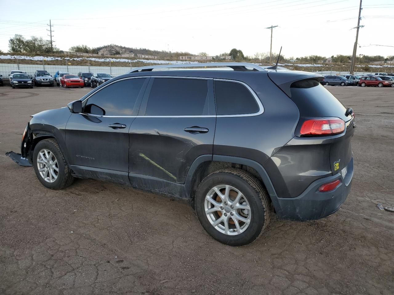 2016 Jeep Grand Cherokee - Image 2