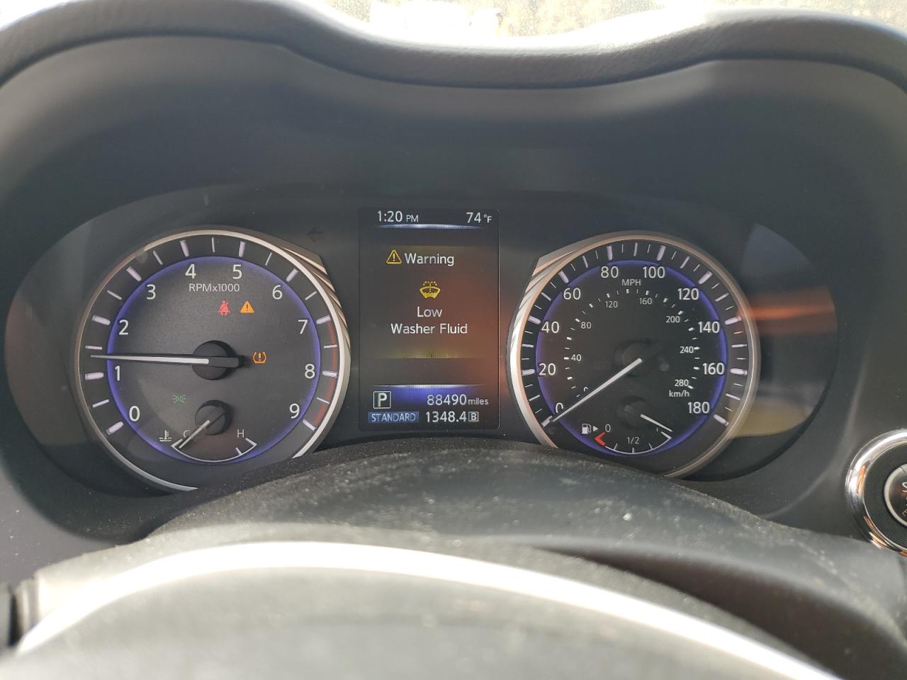 2017 Infiniti Q50 - Image 9