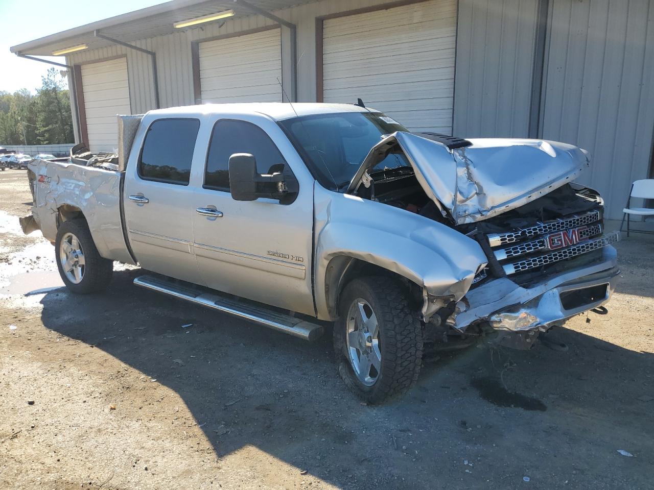 2014 GMC Sierra - Image 4
