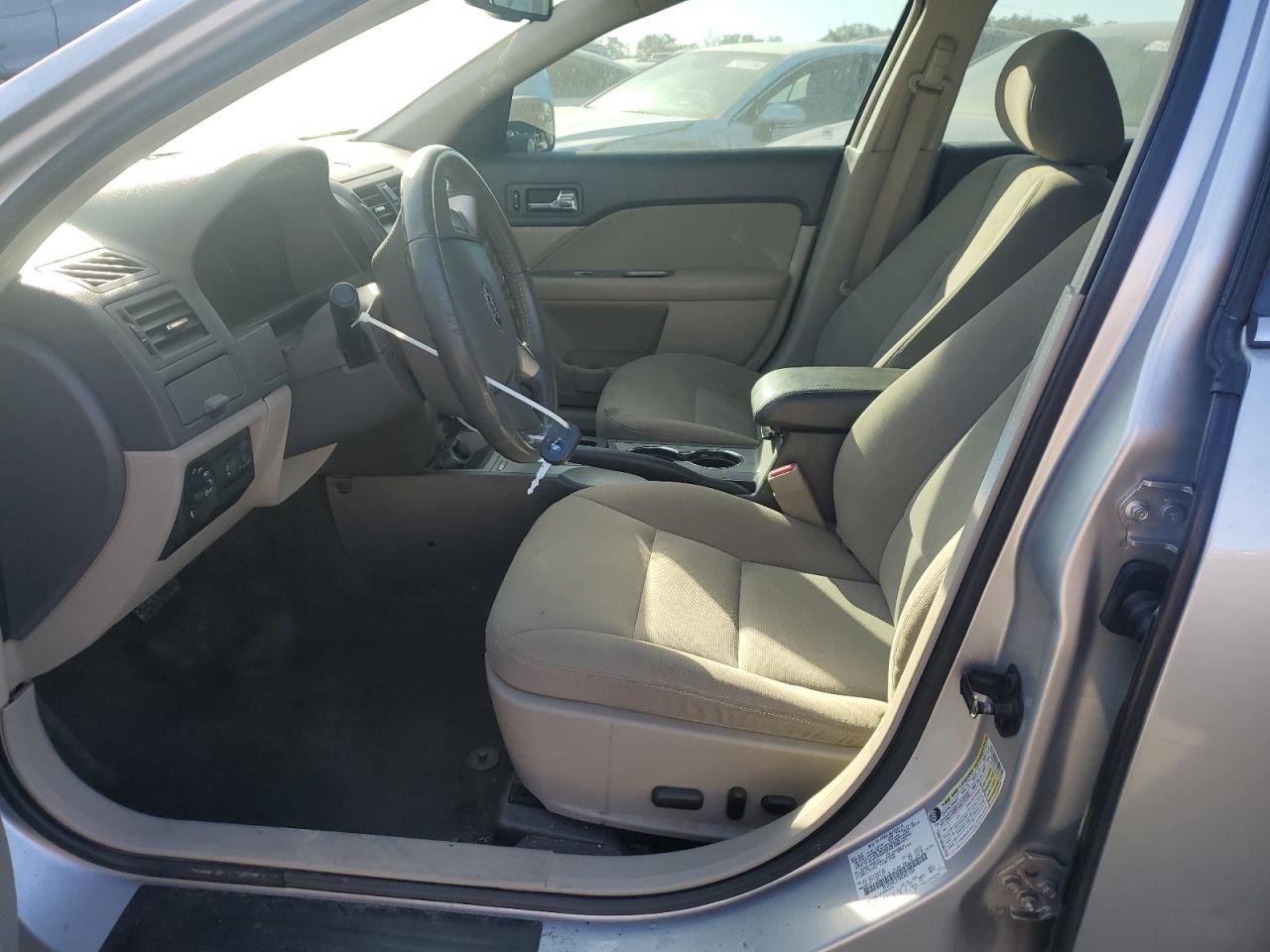2011 Ford Fusion - Image 7