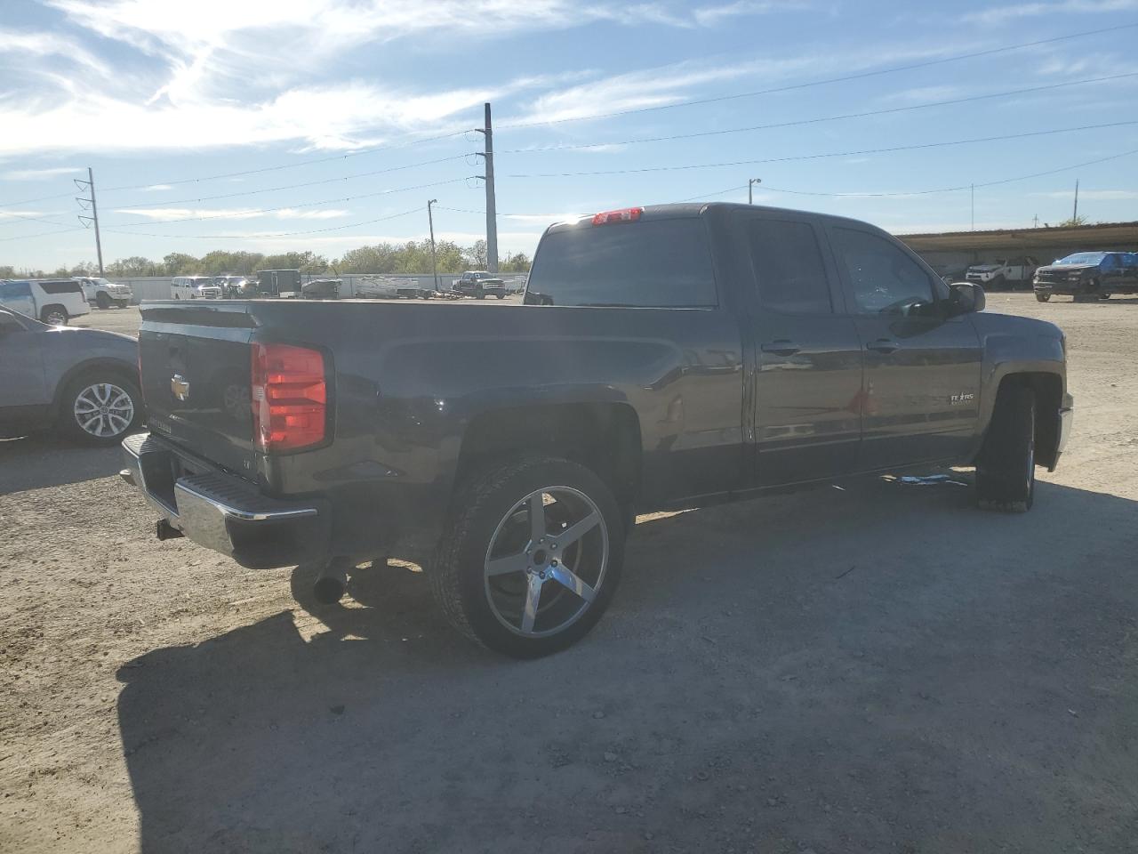 VIN 1GCRCREC5FZ406964 2015 CHEVROLET ALL Models no.3