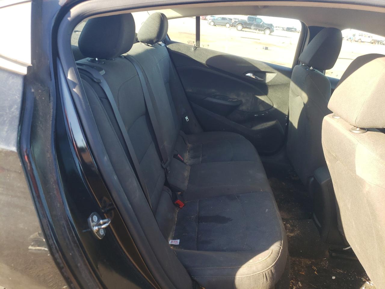2018 Chevrolet Cruze - Image 10